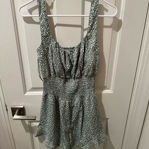 she and she romper